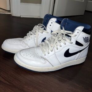 Nike Mens Jordan 1’s
